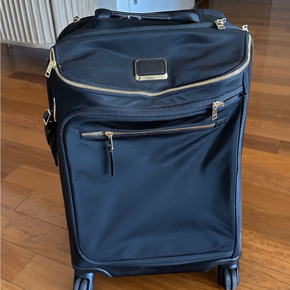 Tumi Leger International Carry On Suitcase